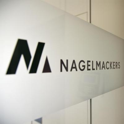 Nagelmackers logo on window