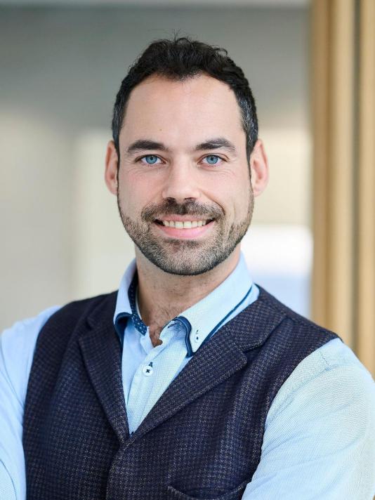 Gian Schamp - Sales Coach