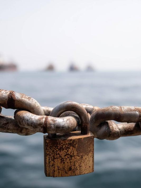 Vrachtschepen geen doorgang